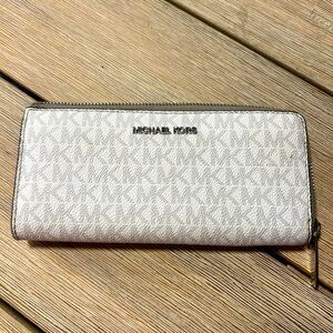 Michael Kors zip around wallet